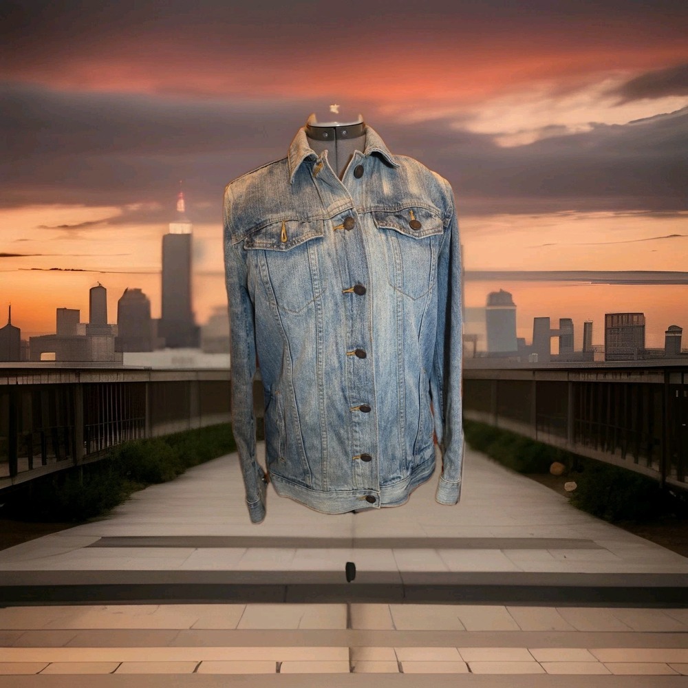 BDG‎ Urban Outfitters Oversized Cotton Faded Denim Jean Trucker Jacket Medium